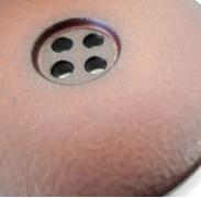Пуговица 11,5 см с четырьмя проколами pug69